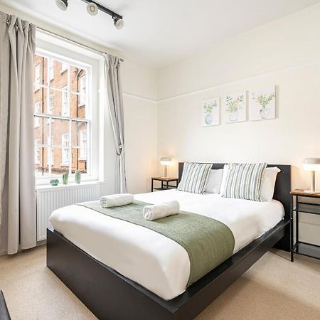 Beautiful 3 Bedroom Apartment Near Marble Arch And Oxford Street London Eksteriør billede